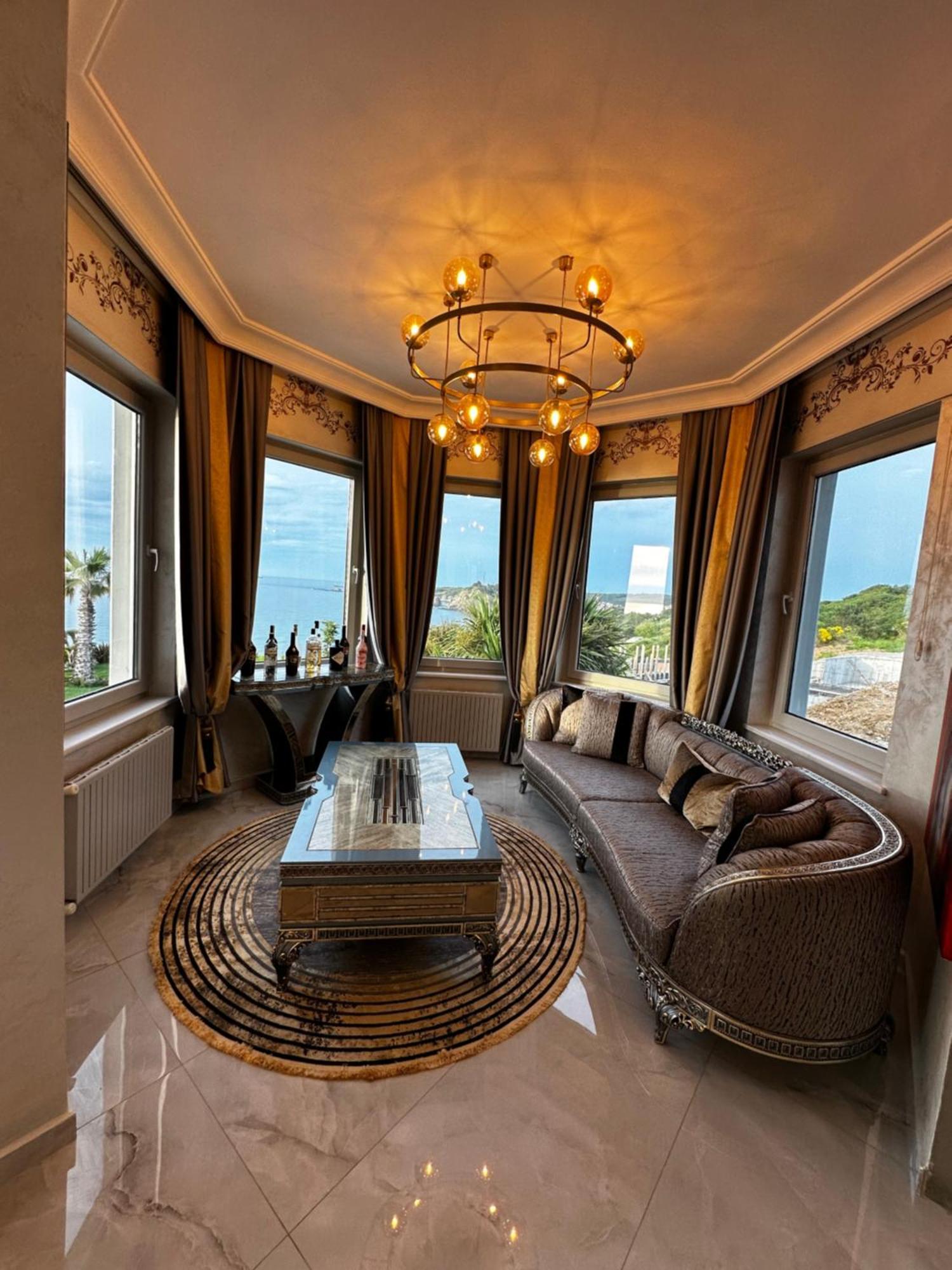 Kilyos Lueks Malikane Villa *