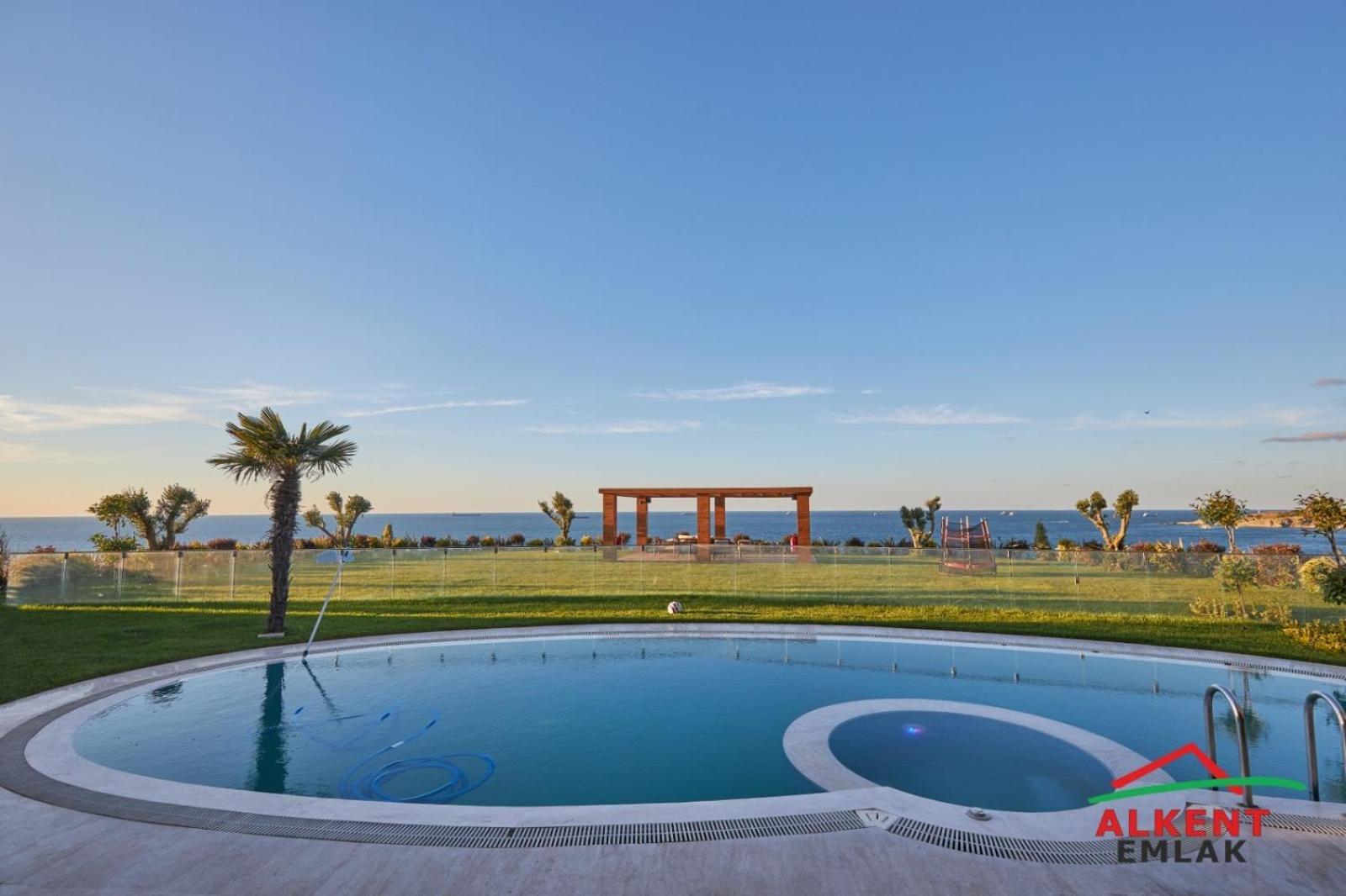 Villa Kilyos Lueks Malikane *