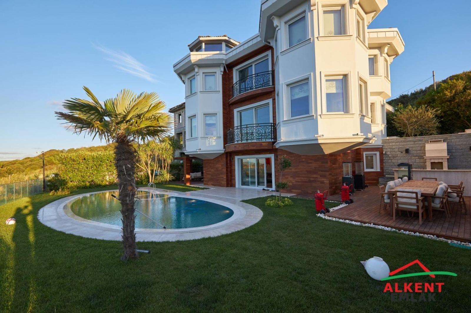 Villa Kilyos Lueks Malikane *
